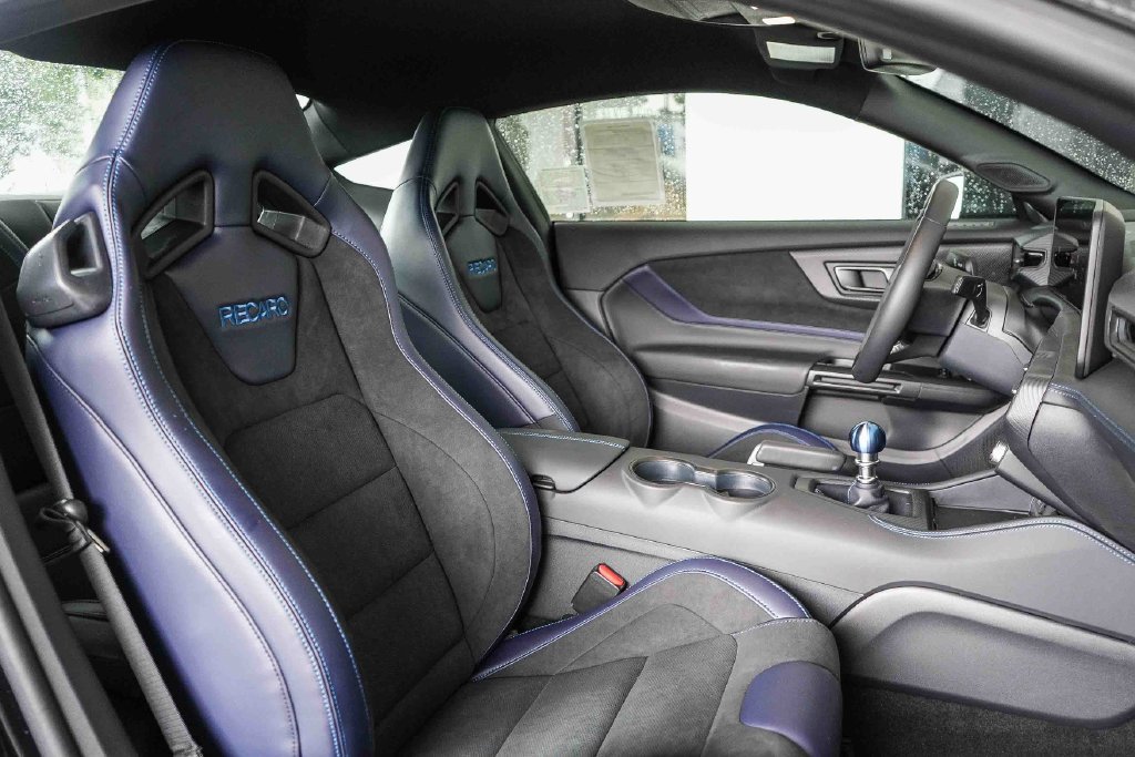 New 2026 Ford Mustang Dark Horse RWD image 15