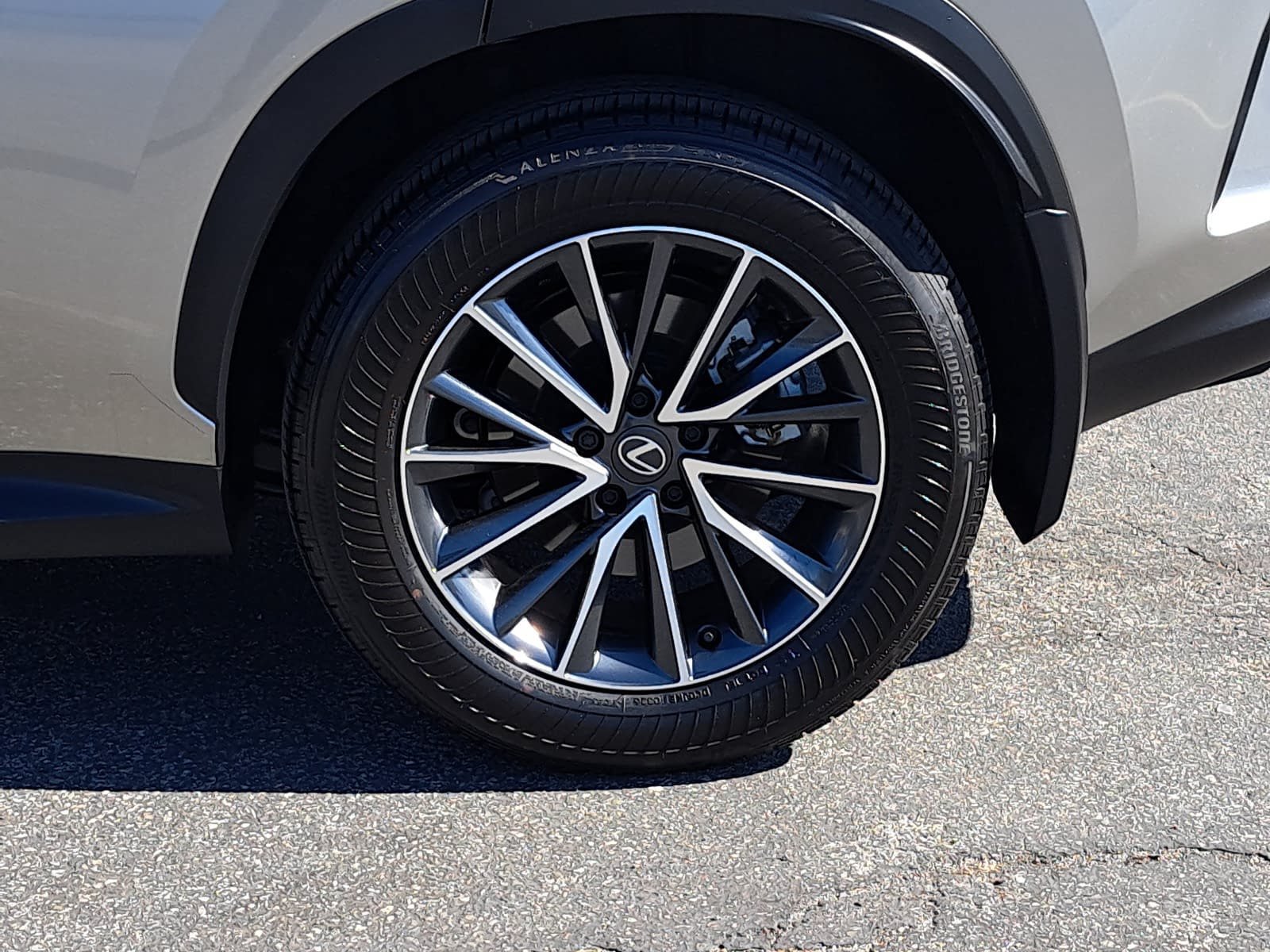 Used 2026 Lexus NX 350h AWD w/ Accessory Package (2T) image 37