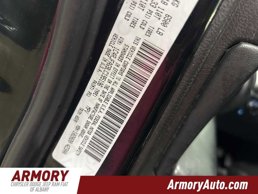 Used 2020 Jeep Grand Cherokee Laredo w/ 18" Wheel & 8.4" Radio Group image 41