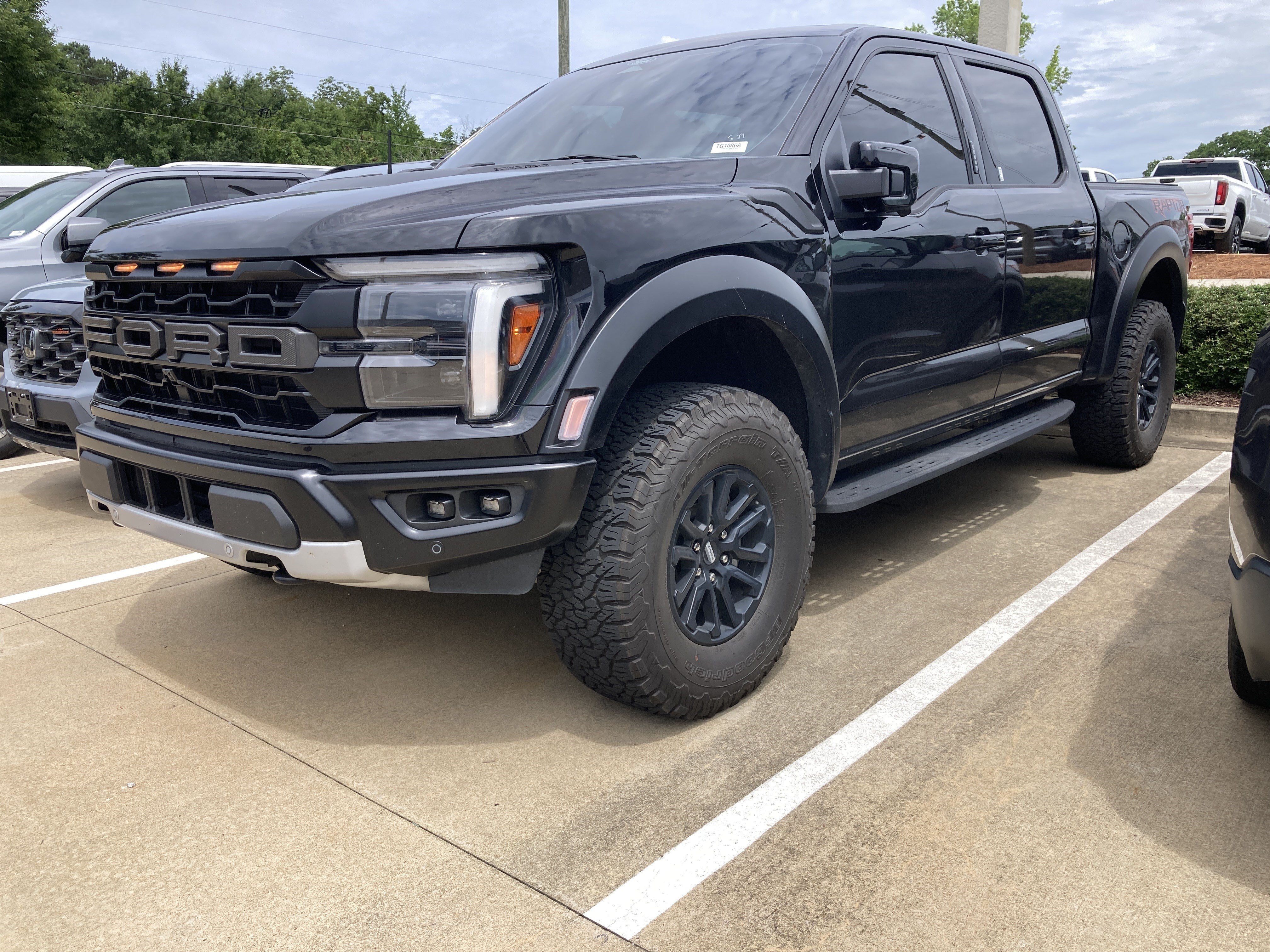 Used 2024 Ford F150 Raptor AWD/4WD image 1