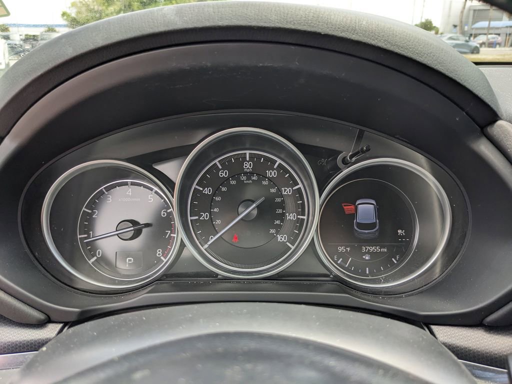 Used 2021 MAZDA CX-5 Carbon Edition image 26