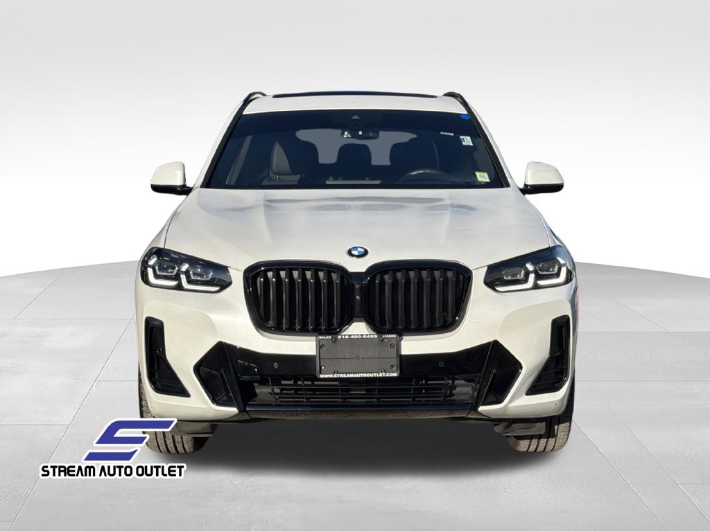 Used 2024 BMW X3 xDrive30i w/ M Sport Package AWD/4WD image 2