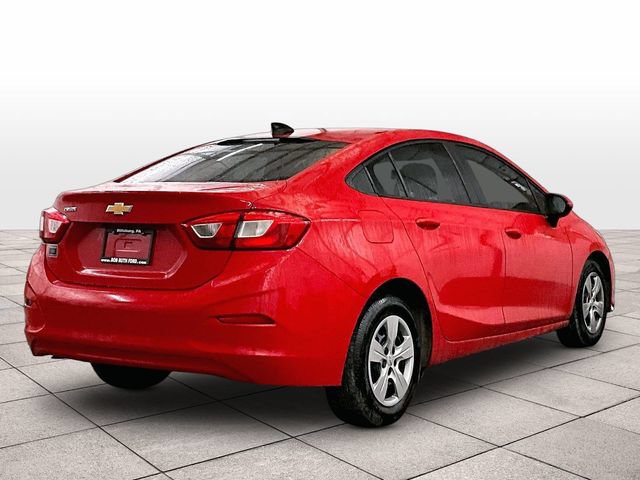 Used 2018 Chevrolet Cruze LS FWD image 12