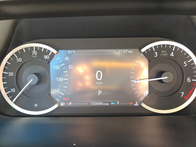 Used 2020 Land Rover Discovery Sport AWD/4WD image 15