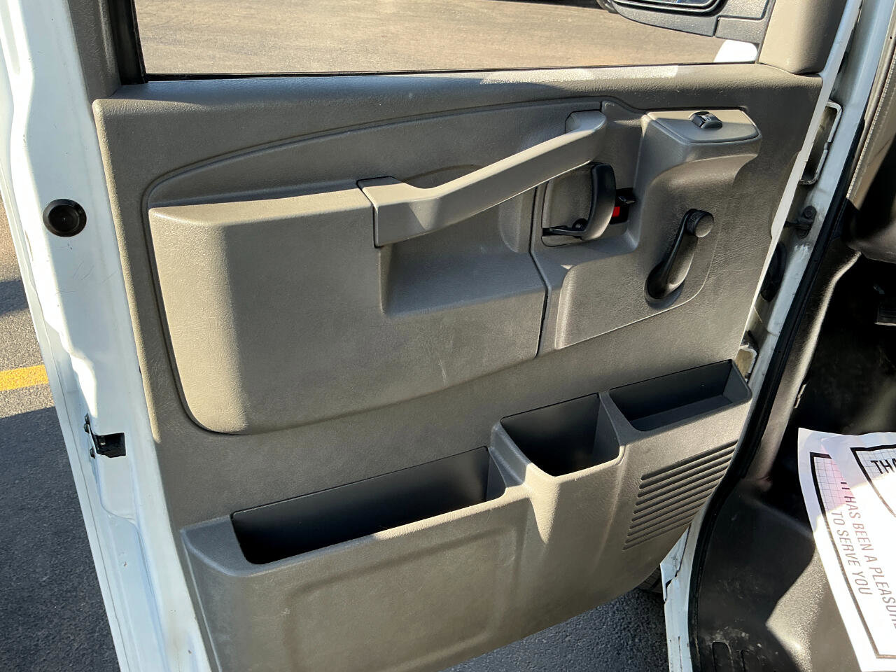 Used 2017 GMC Savana 2500 Extended image 7