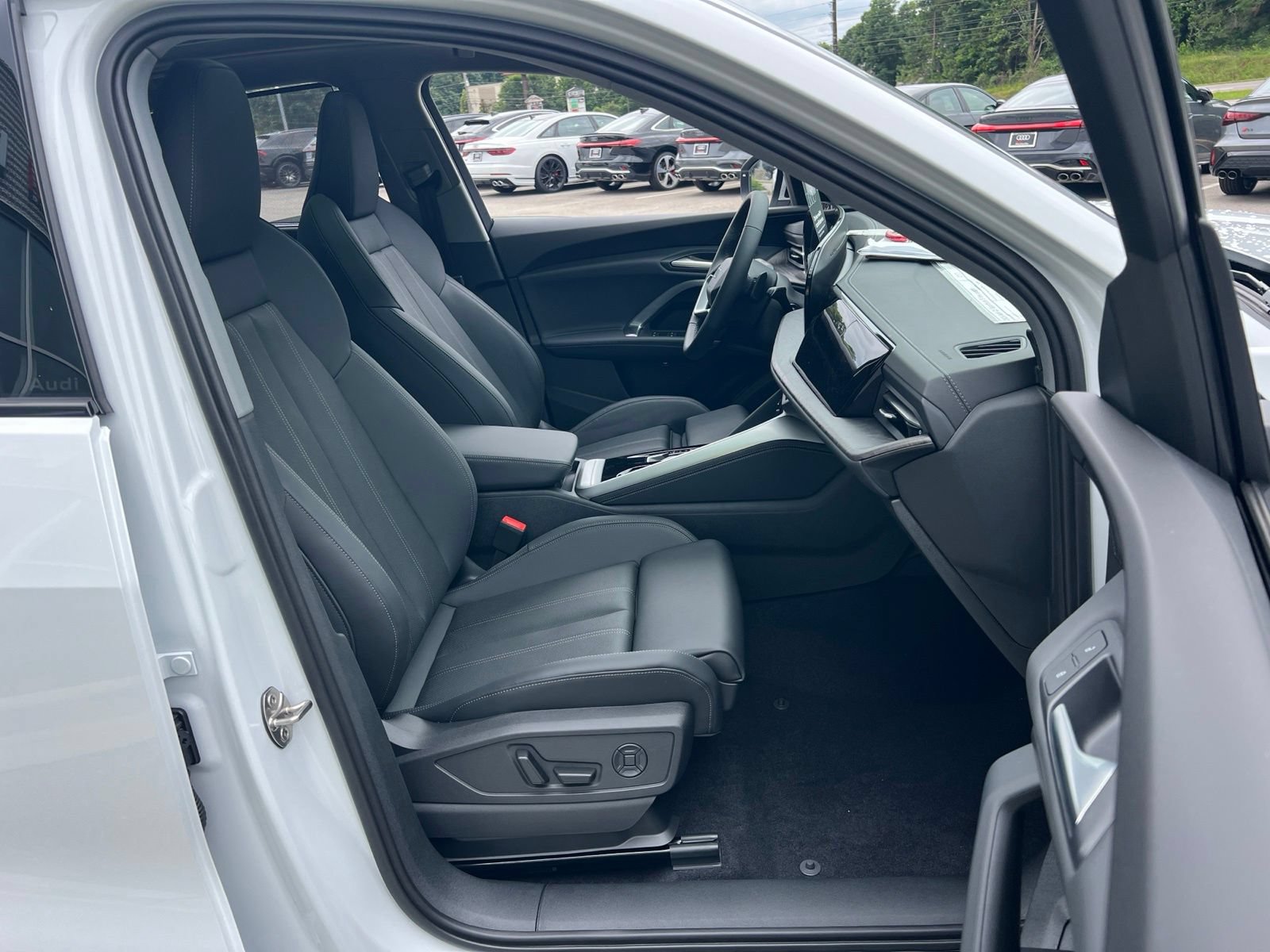 New 2026 Audi Q5 Premium Plus AWD/4WD image 34