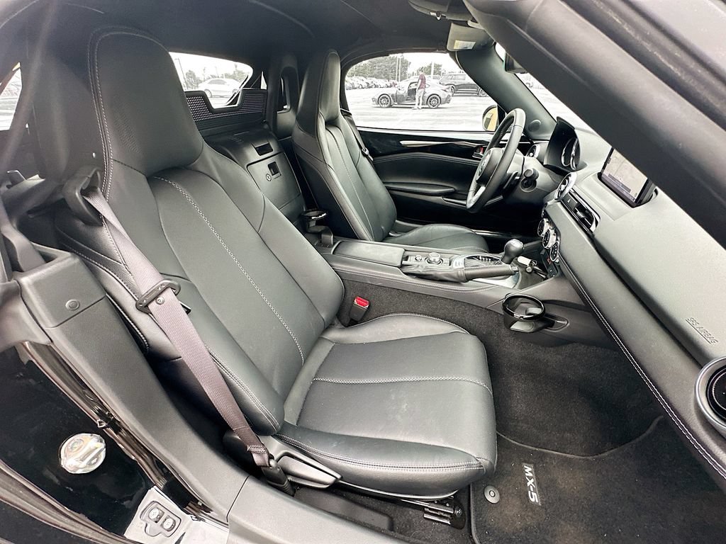Used 2025 MAZDA MX-5 Miata Grand Touring RWD image 33