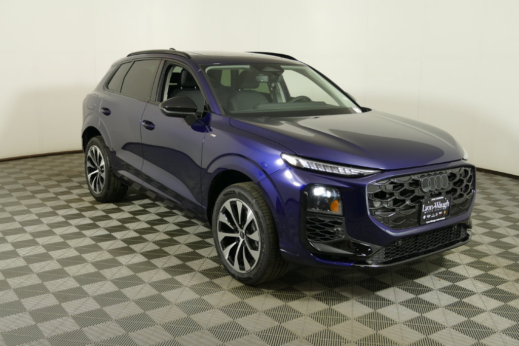 New 2026 Audi Q3 quattro 2.0T