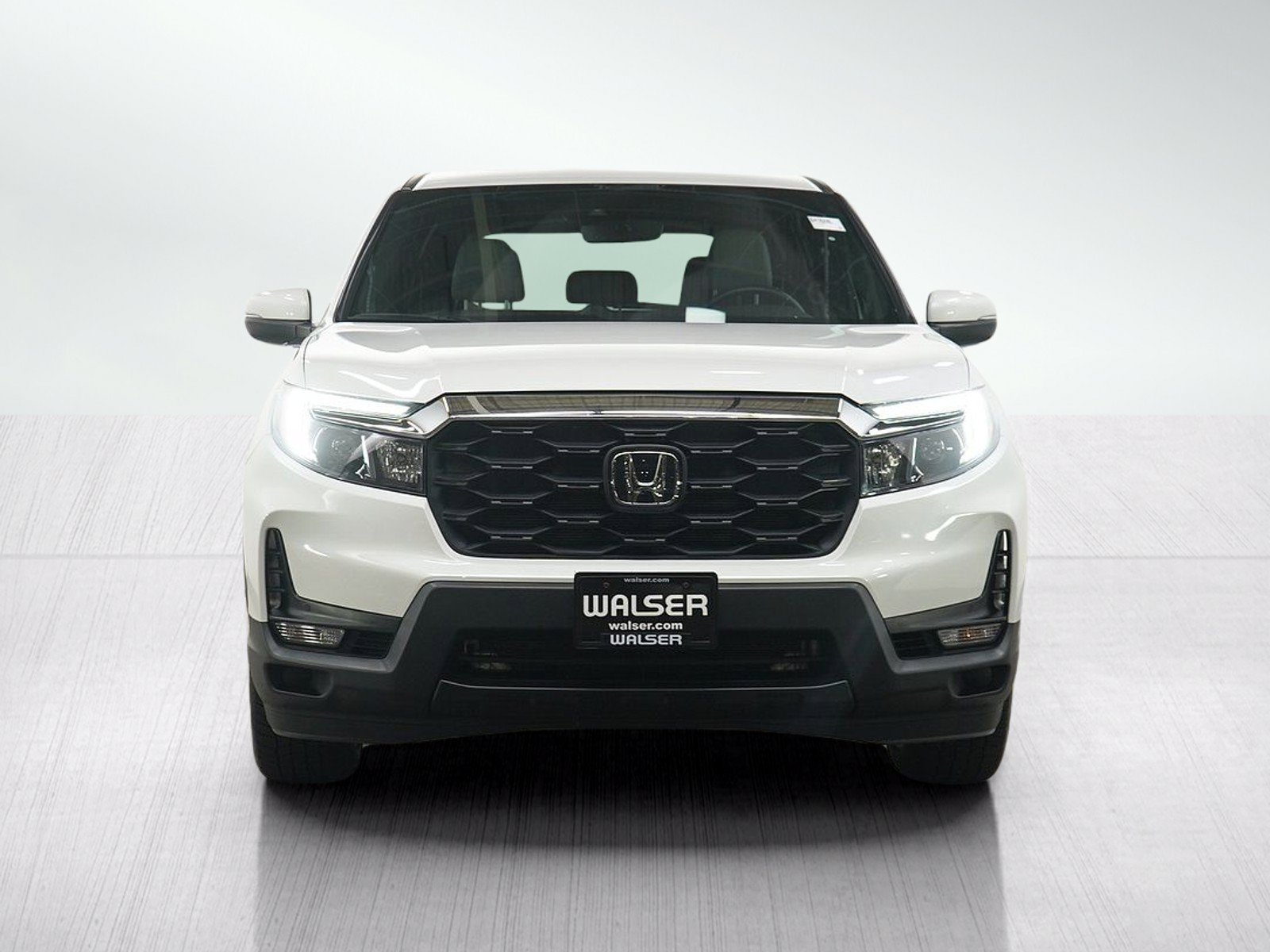 Used 2023 Honda Passport EX-L image 8