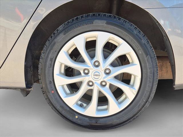 Used 2019 Nissan Sentra SV FWD image 9
