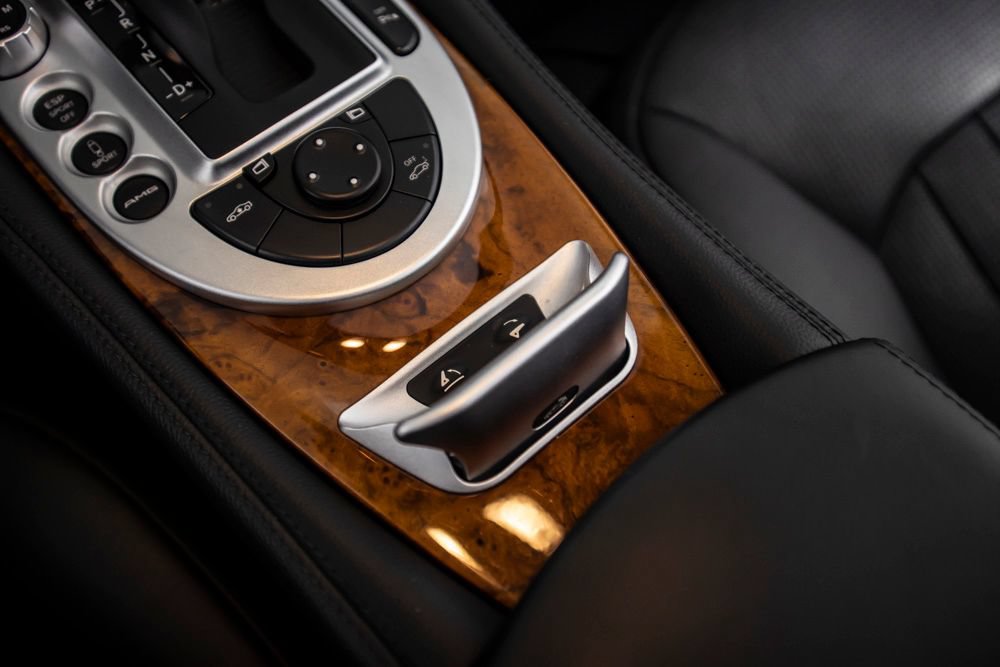 Used 2011 Mercedes-Benz SL 63 AMG image 40