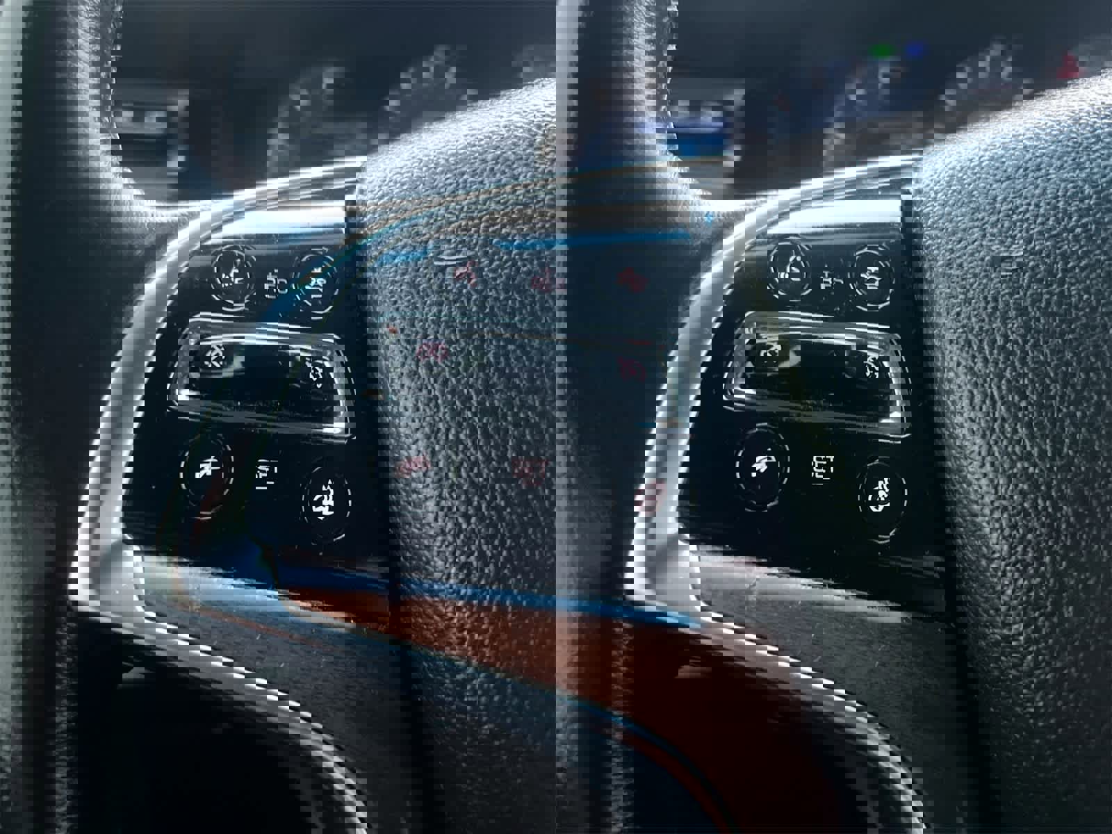 Used 2016 Cadillac Escalade Premium image 23