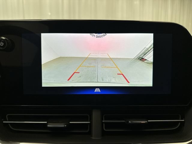 New 2026 Chevrolet Trax ACTIV w/ Sunroof Package FWD image 24