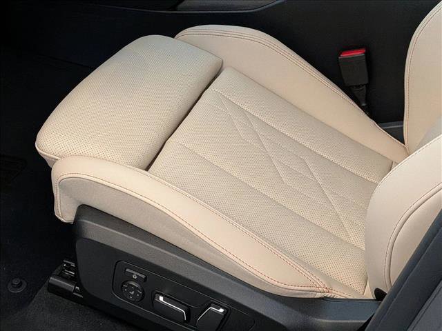 Used 2026 BMW X3 xDrive30 w/ Convenience Package image 4