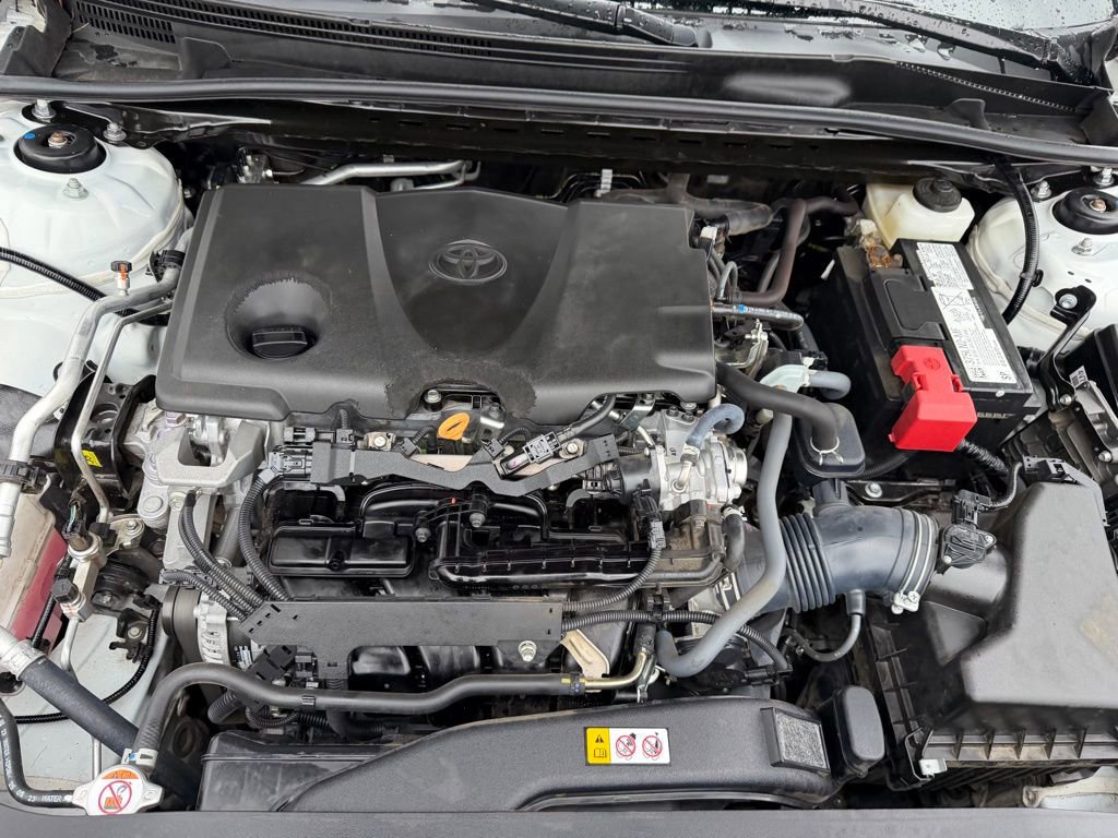 Used 2024 Toyota Camry SE image 13