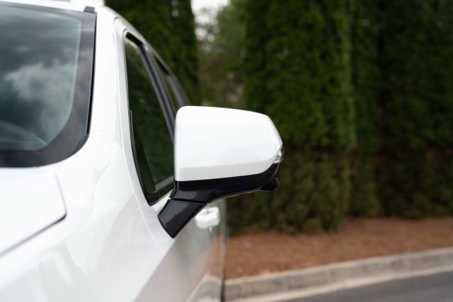 Used 2022 Cadillac Escalade ESV Sport w/ Touring Package image 18