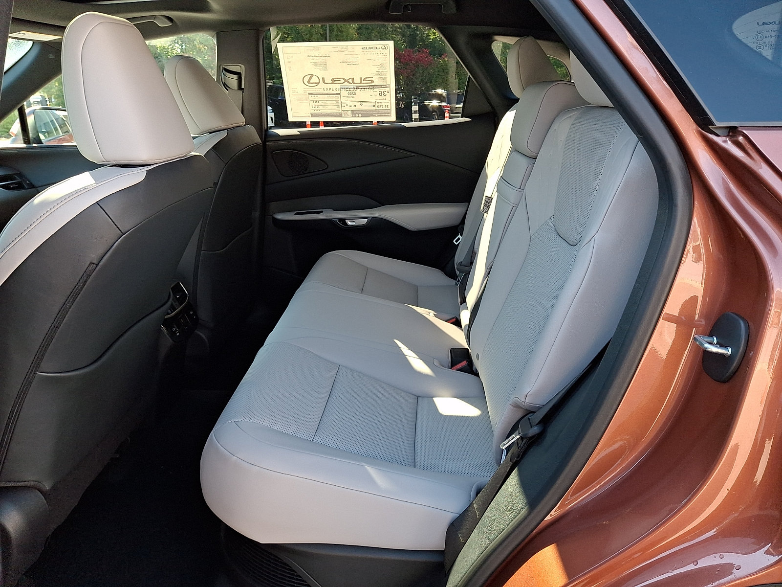 New 2026 Lexus RX 350h AWD/4WD image 6