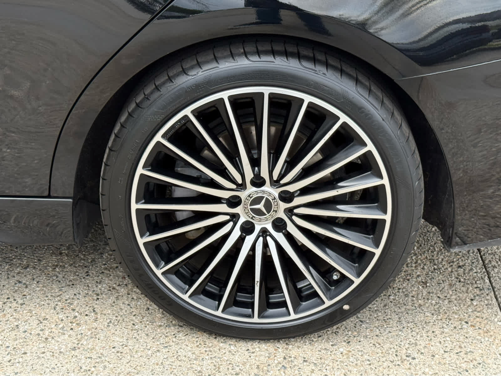 Used 2024 Mercedes-Benz C 300 Sedan image 16
