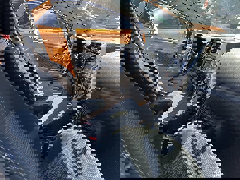 Used 2015 Nissan Versa Note SV image 25