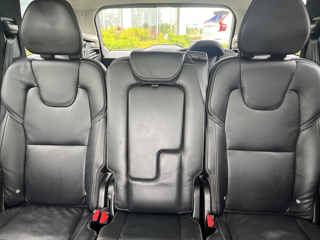 Used 2022 Volvo XC90 T6 Inscription w/ Lounge Package image 27