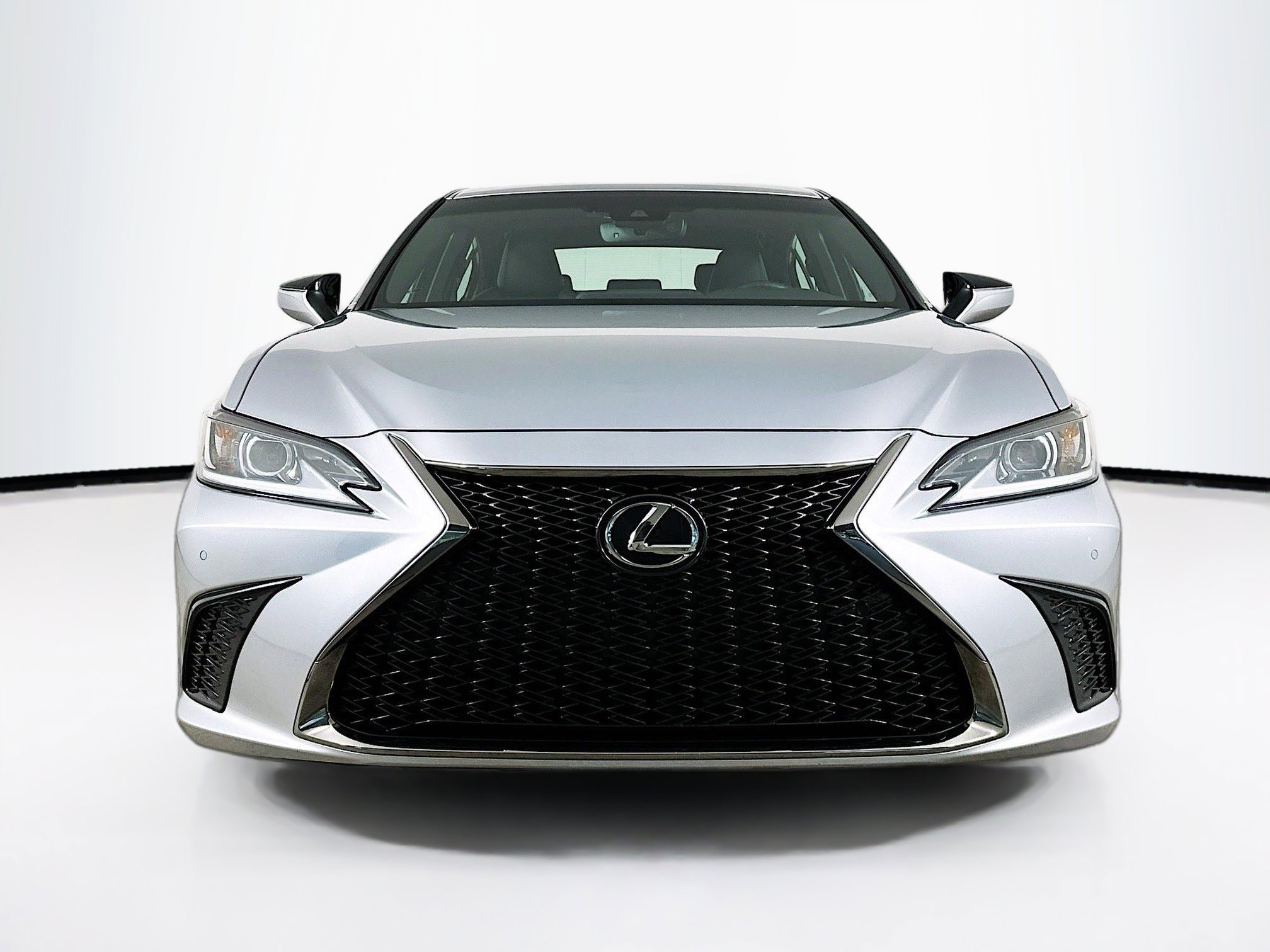 Used 2023 Lexus ES 350 F Sport w/ Accessory Package (Z2) image 2