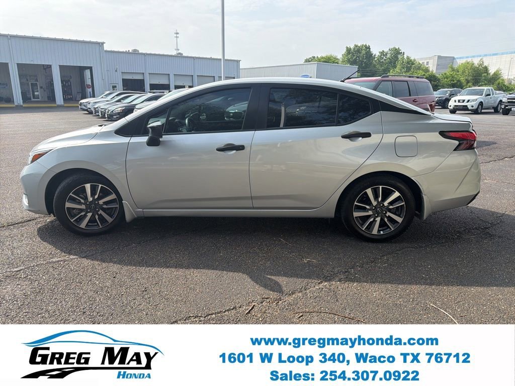 Used 2024 Nissan Versa S w/ S Plus Package FWD image 5