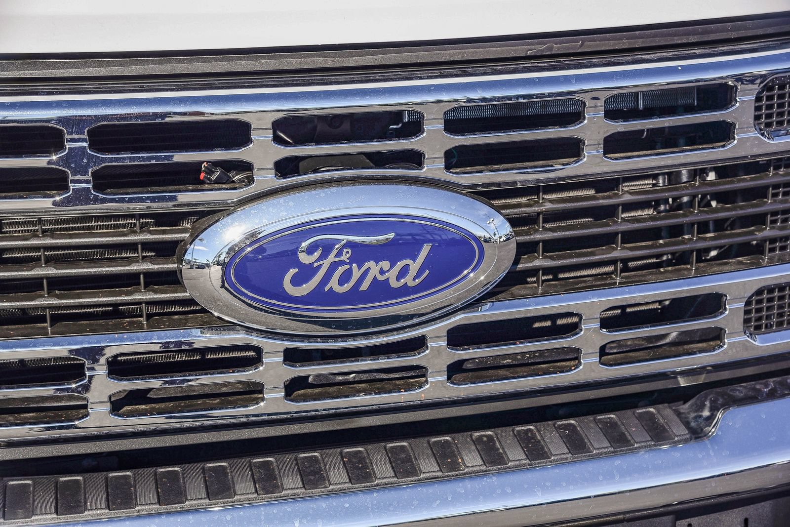 New 2026 Ford F550 4x4 Regular Cab Super Duty image 11