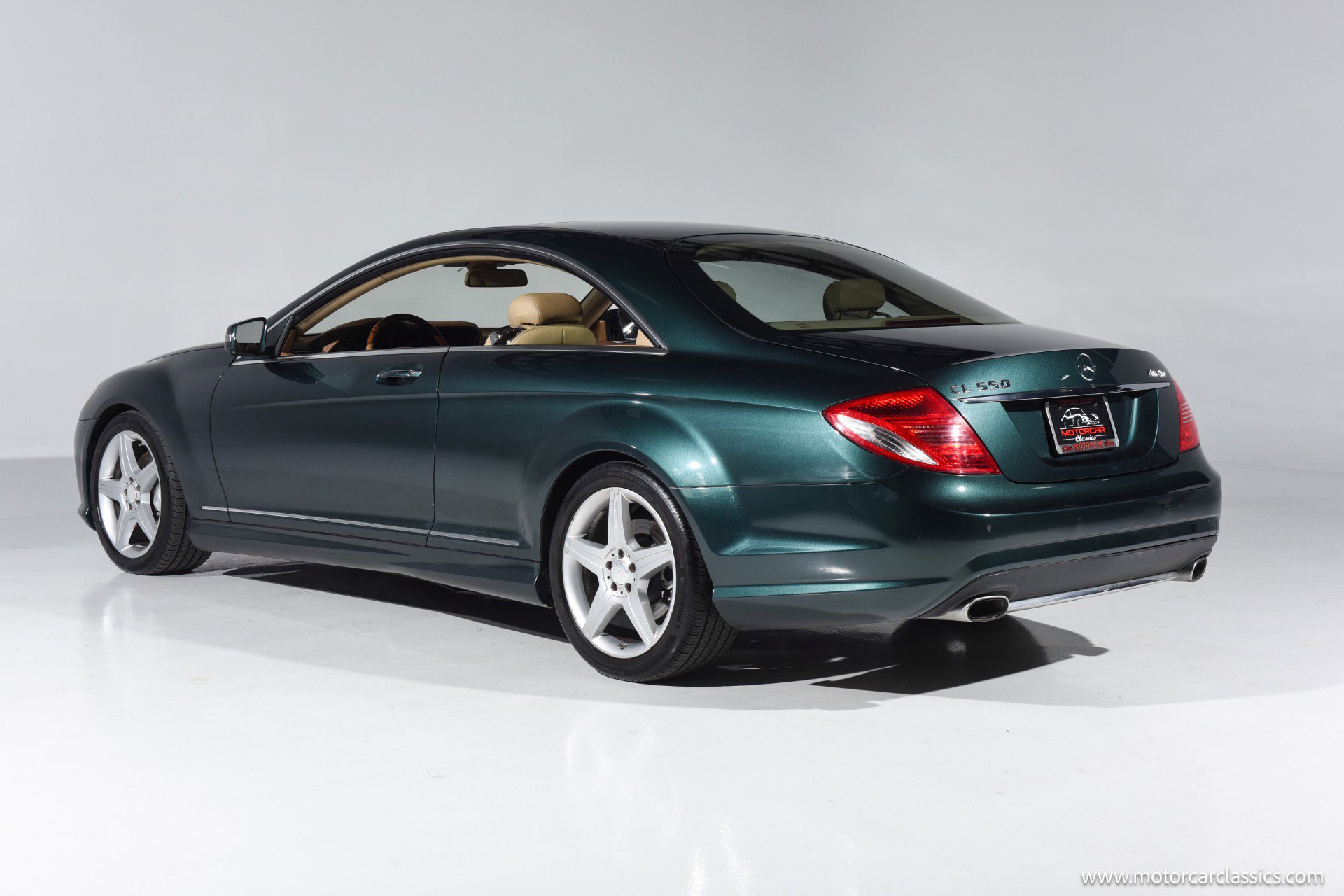 Used 2010 Mercedes-Benz CL 550 4MATIC image 4