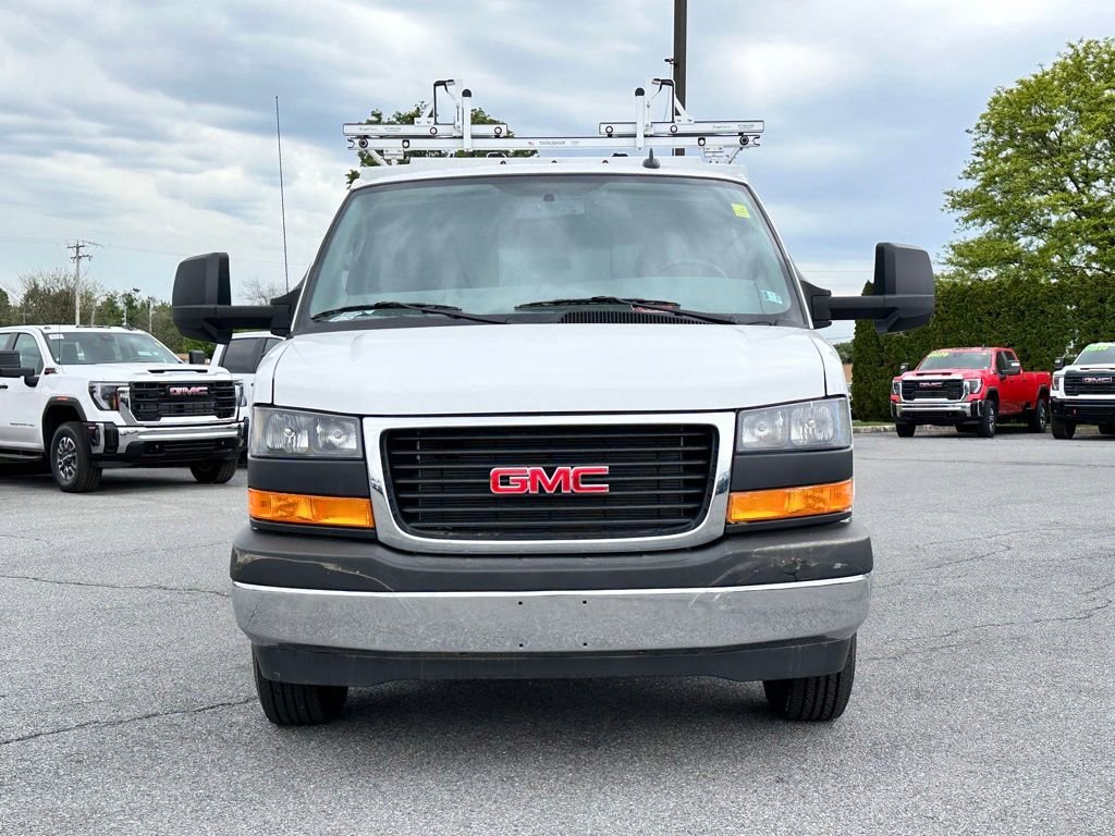 New 2025 GMC Savana 3500 w/ Power Convenience Package RWD image 4