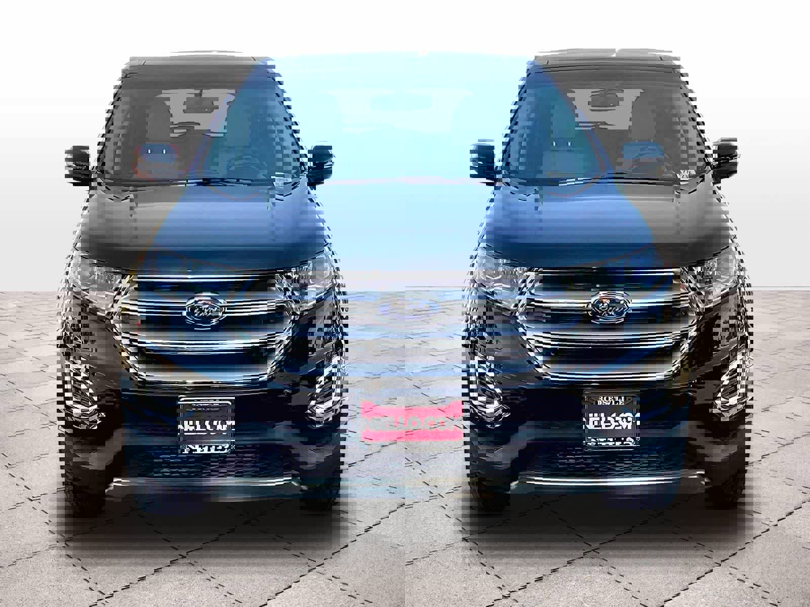 Used 2018 Ford Edge Titanium w/ Equipment Group 301A image 3