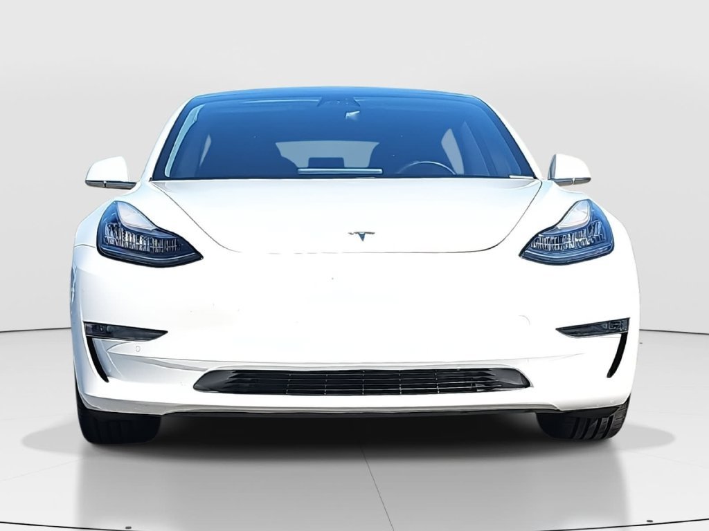 Used 2019 Tesla Model 3 Standard Range RWD image 2