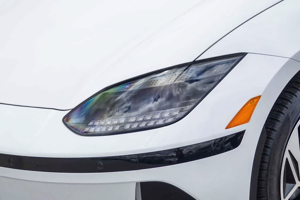 Used 2023 Hyundai Ioniq 6 SEL AWD/4WD image 8