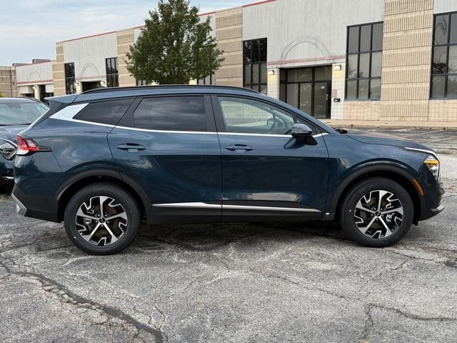 New 2025 Kia Sportage EX w/ EX Premium Package image 2