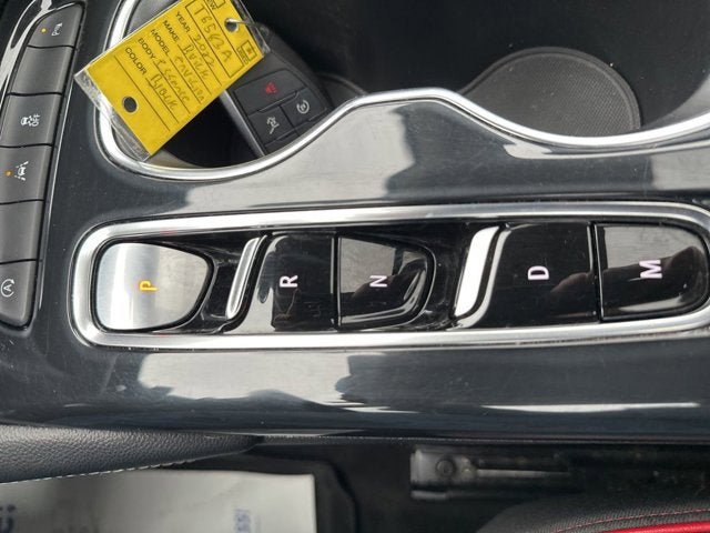 Used 2022 Buick Envision Essence w/ Technology Package I image 17
