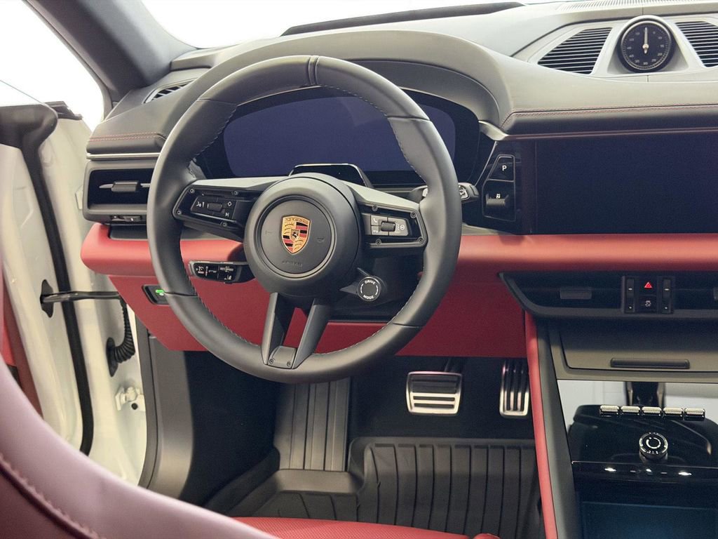New 2026 Porsche Macan 4S Electric AWD/4WD image 20