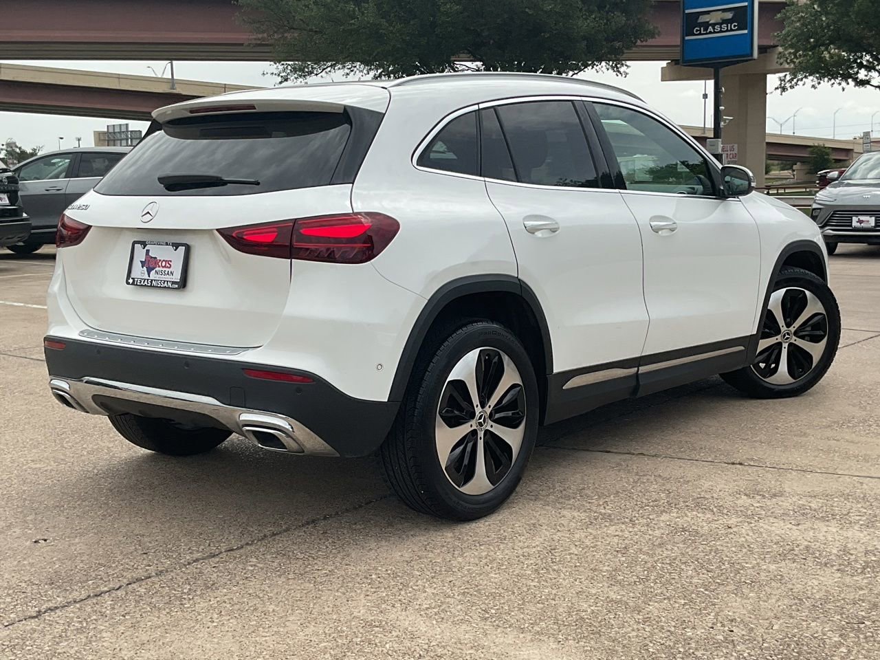 Used 2025 Mercedes-Benz GLA 250 image 5