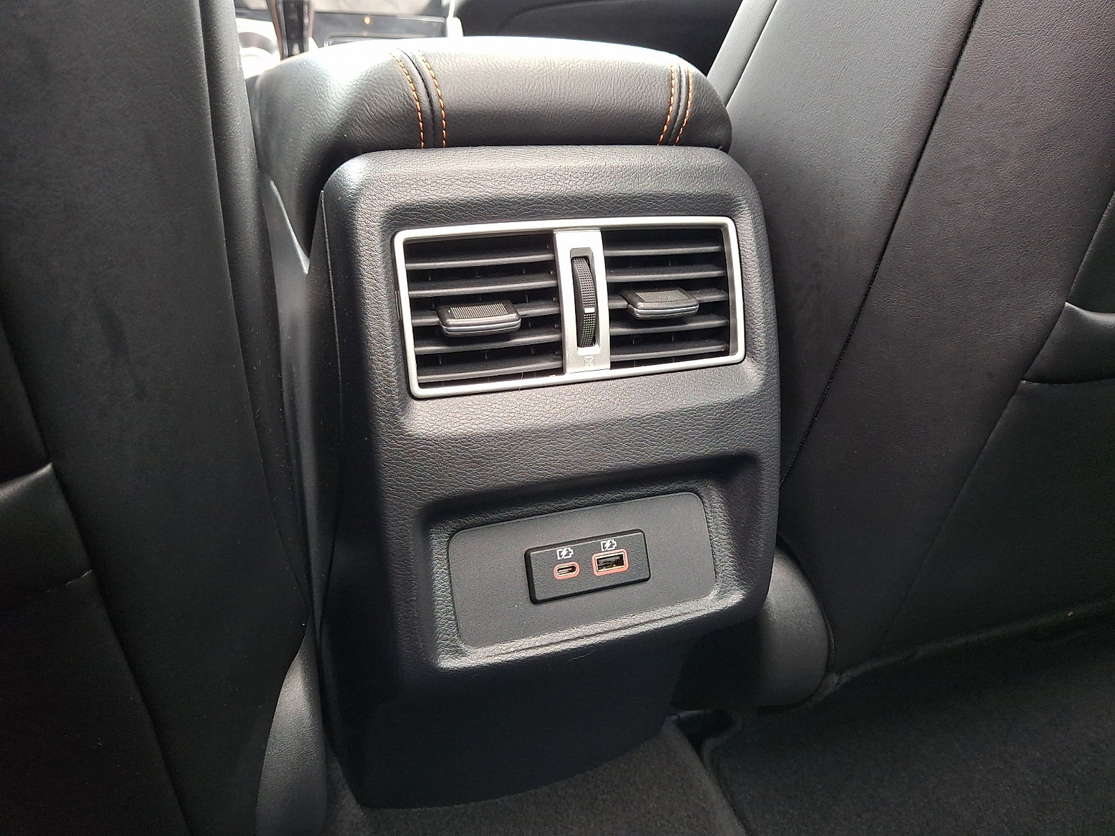 Used 2023 Nissan Maxima SR w/ Sport Mat Group FWD image 17