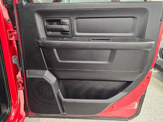 Used 2014 RAM 1500 Express image 28