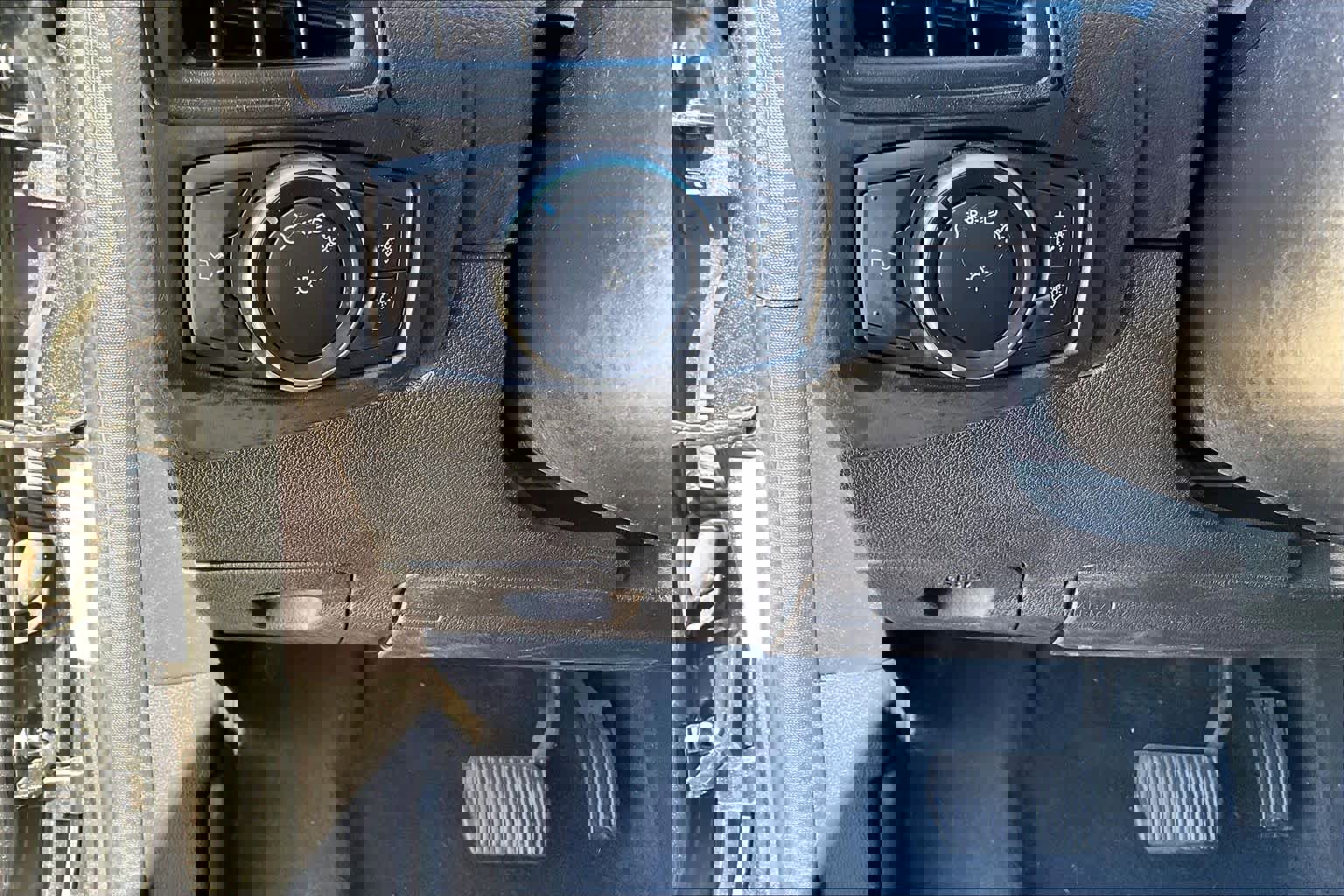 Used 2018 Ford Focus SE image 30