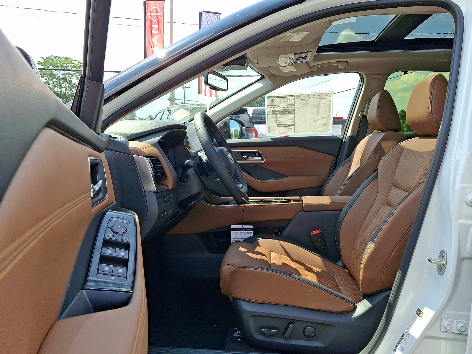 New 2026 Nissan Rogue Platinum AWD/4WD image 10