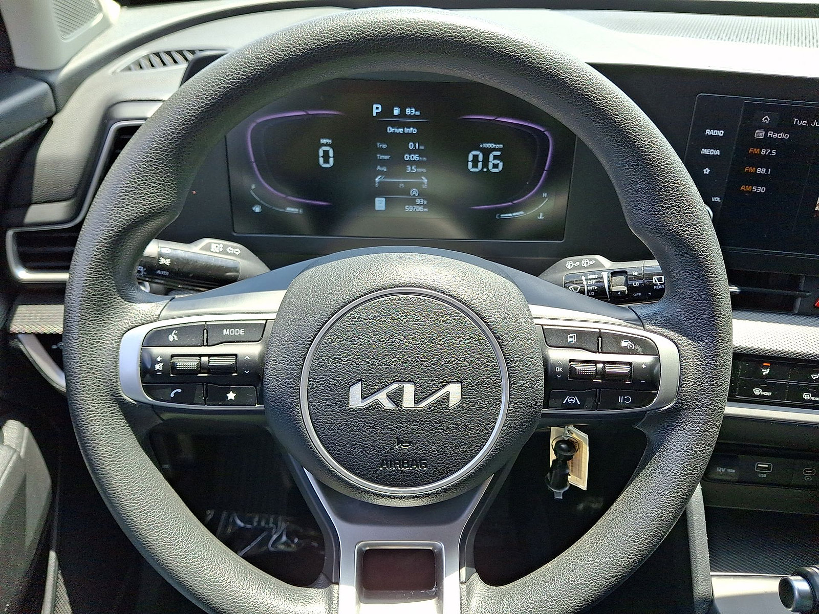 Used 2024 Kia Sportage LX FWD image 16