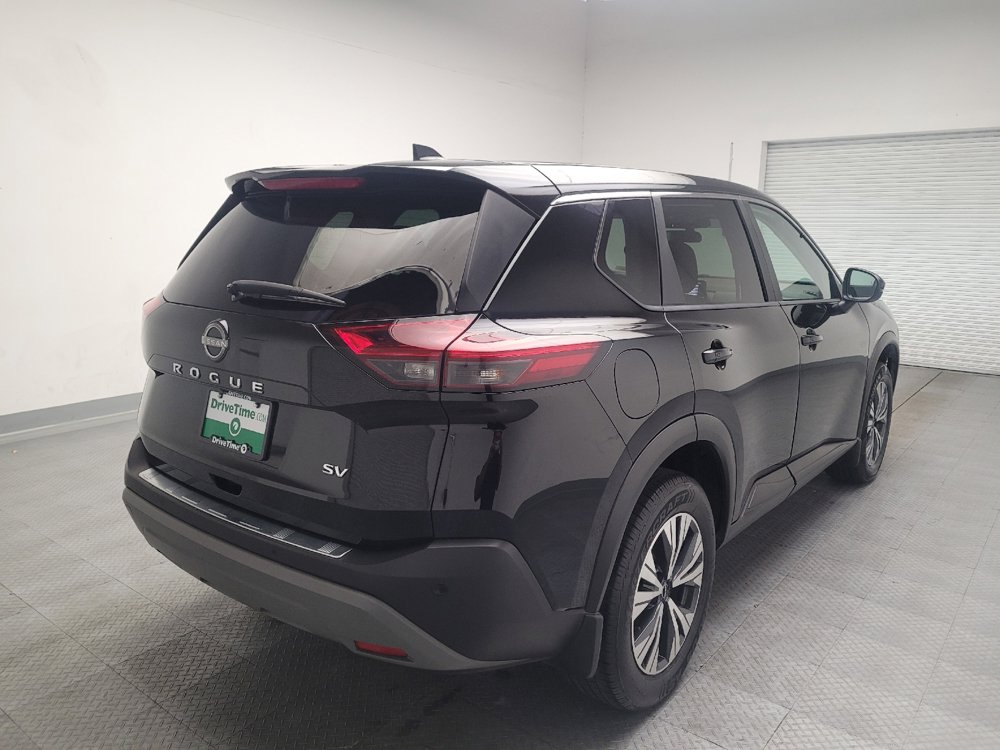 Used 2023 Nissan Rogue SV FWD image 9