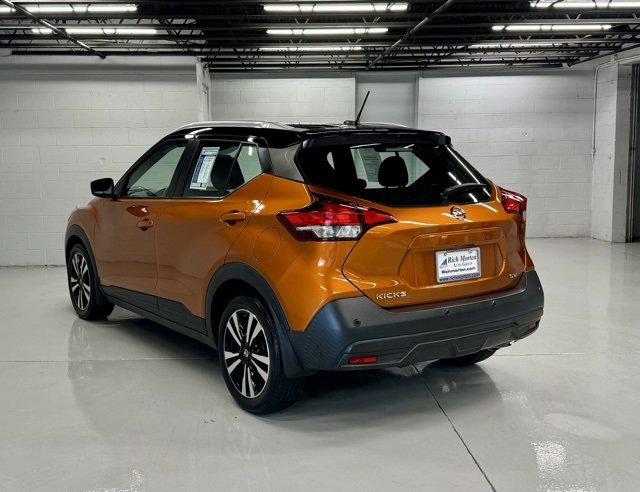 Used 2020 Nissan Kicks SV image 3