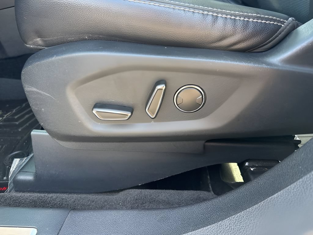 Used 2017 Ford Explorer Limited FWD image 10