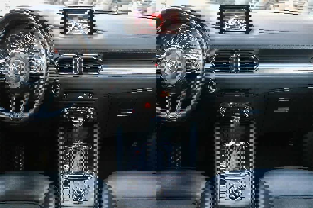 Used 2017 MAZDA CX-5 Touring image 13