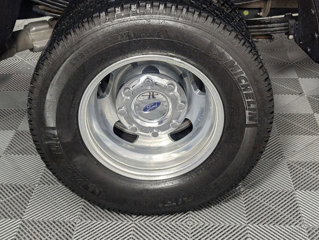 Used 2025 Ford F350 Lariat w/ Chrome Package AWD/4WD image 8