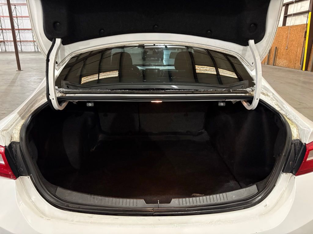 Used 2017 Chevrolet Malibu LS image 8