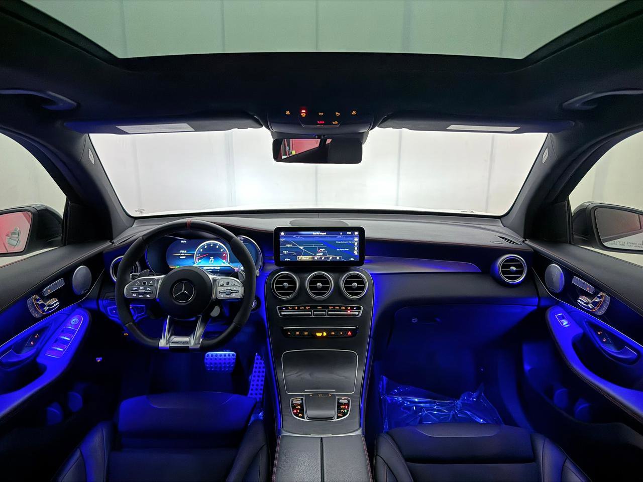 Used 2021 Mercedes-Benz GLC 43 AMG 4MATIC image 29