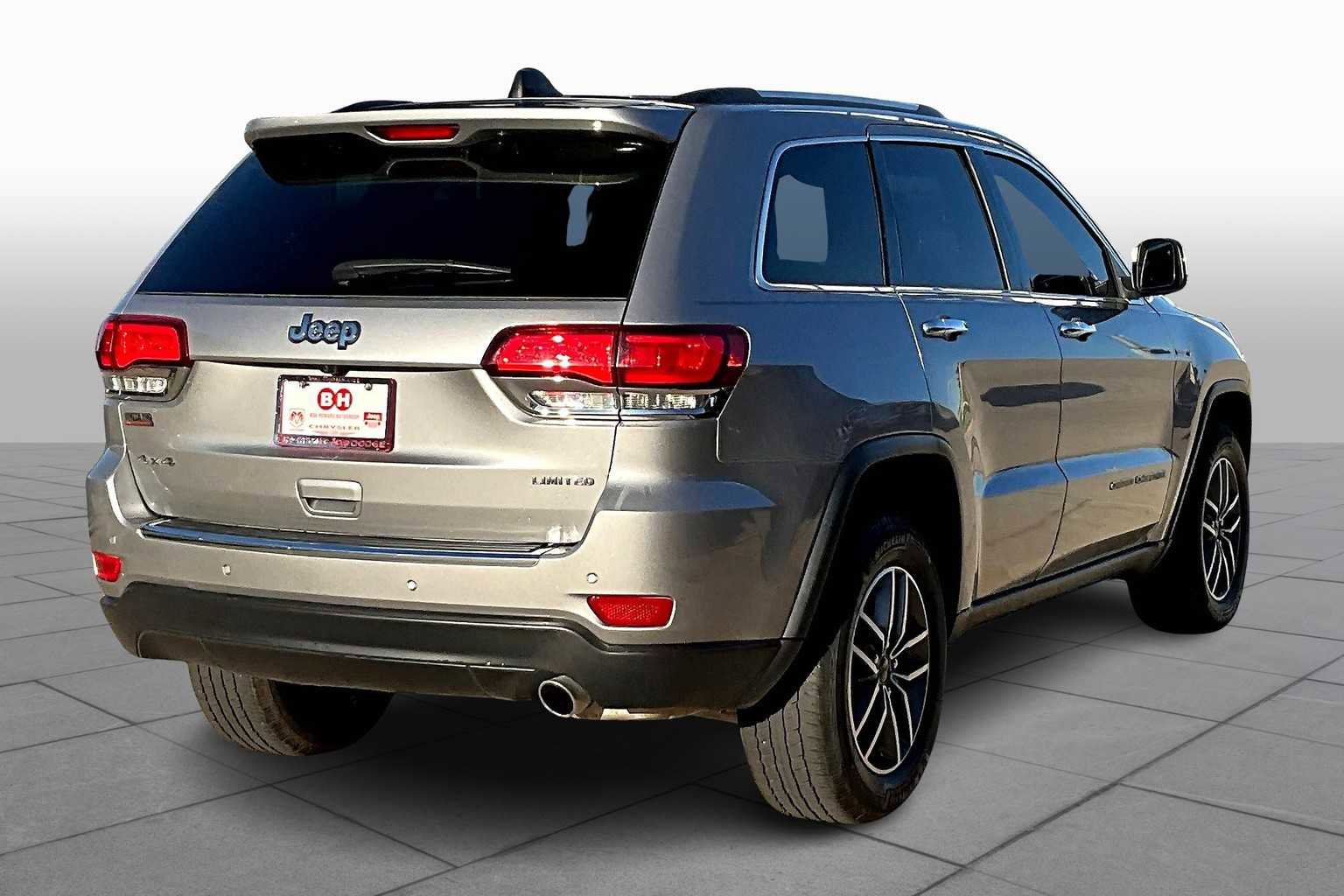 Used 2021 Jeep Grand Cherokee Limited image 13