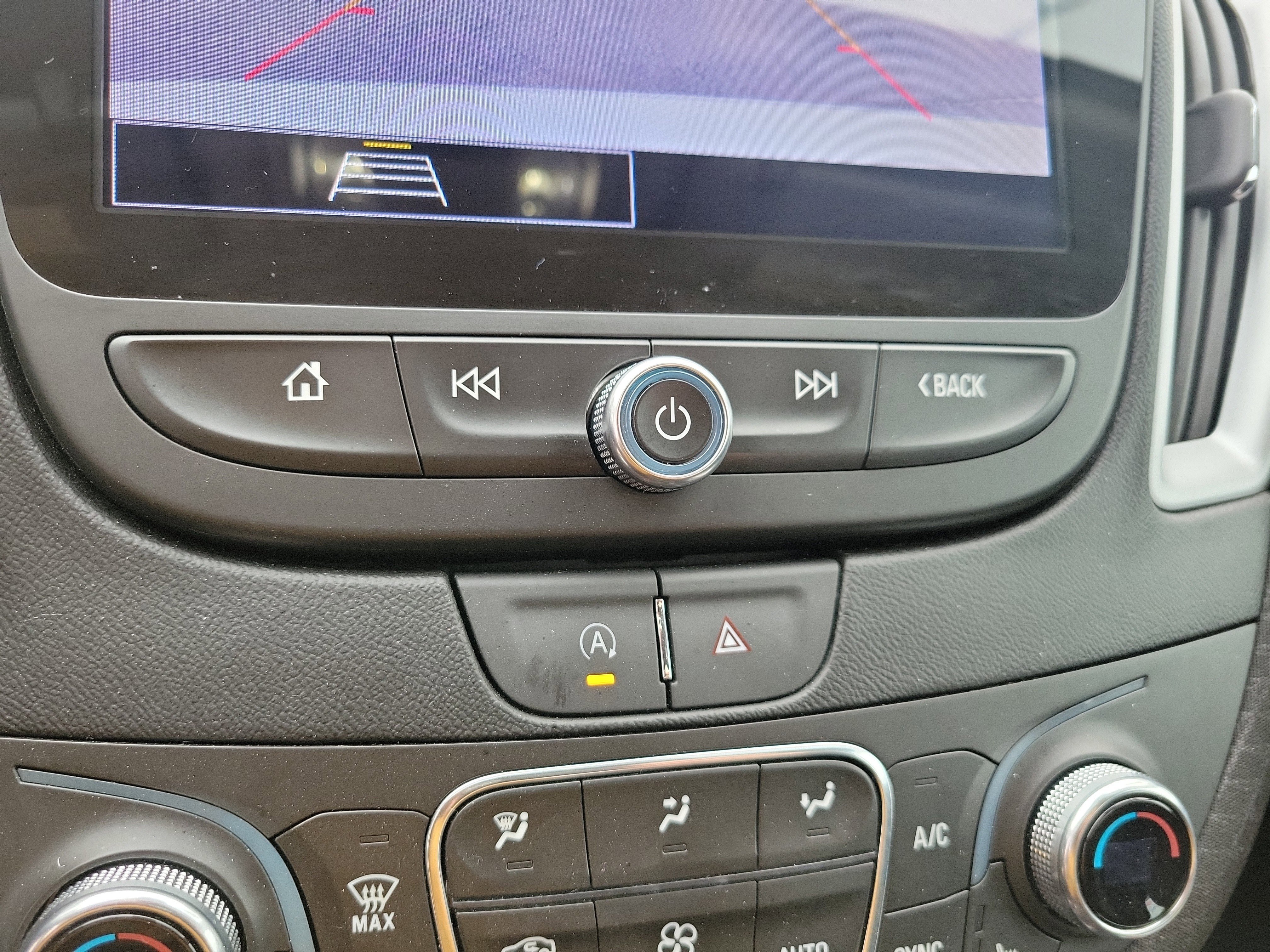 Used 2024 Chevrolet Malibu LT image 23